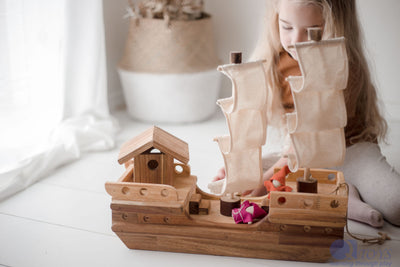 Q Toys Wooden Pirate Ship