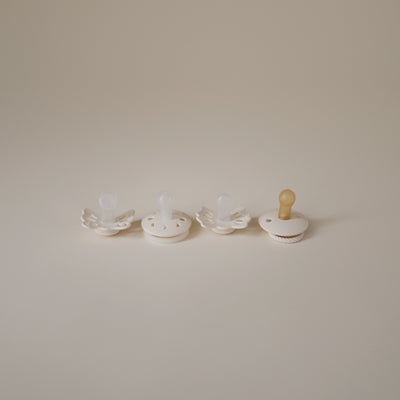 FRIGG Baby's First Pacifier Moonlight Sailing (Cream) 4-Pack